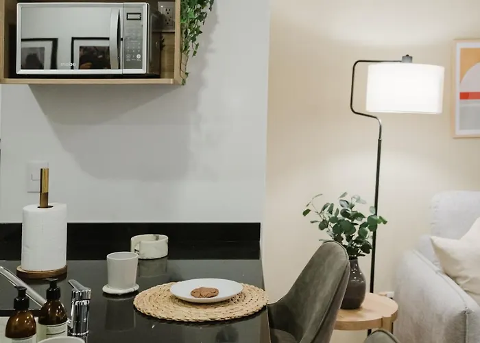 Chic Loft Near Roma Design, Comfort & Rooftop Pool * Mexiko-Stadt